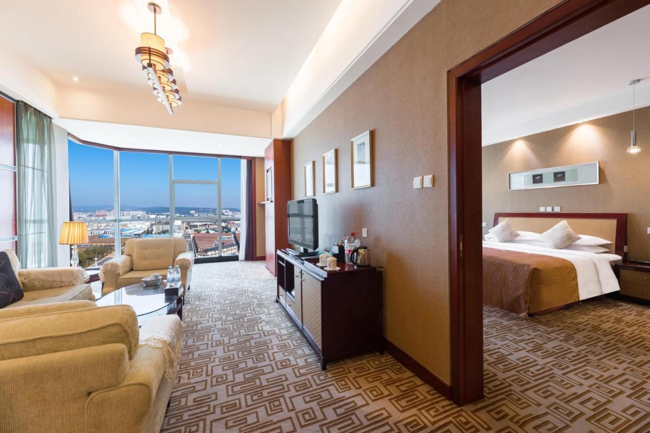 Empark Grand Hotel Куньмин Экстерьер фото