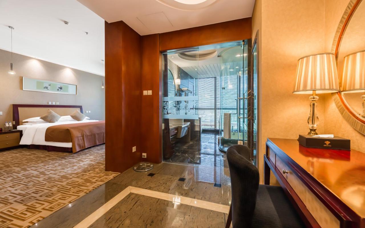 Empark Grand Hotel Куньмин Экстерьер фото