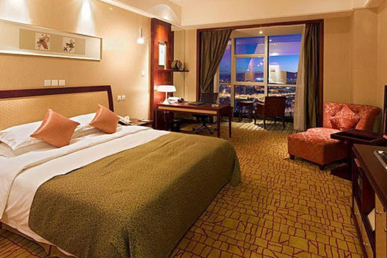 Empark Grand Hotel Куньмин Экстерьер фото