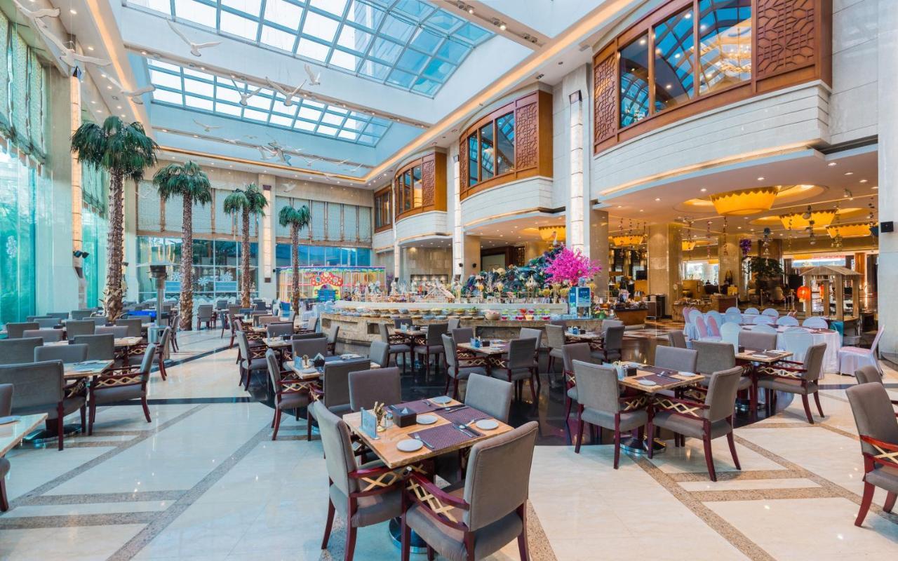 Empark Grand Hotel Куньмин Экстерьер фото