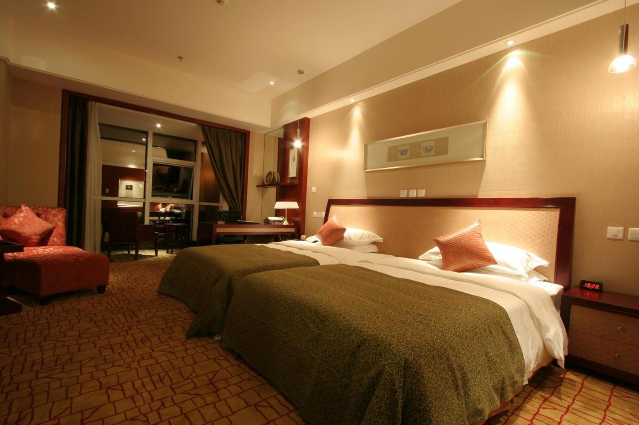 Empark Grand Hotel Куньмин Экстерьер фото
